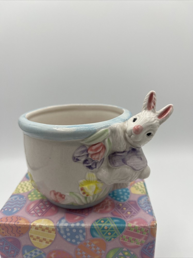 Ceramic Bunny Holder Free Ship