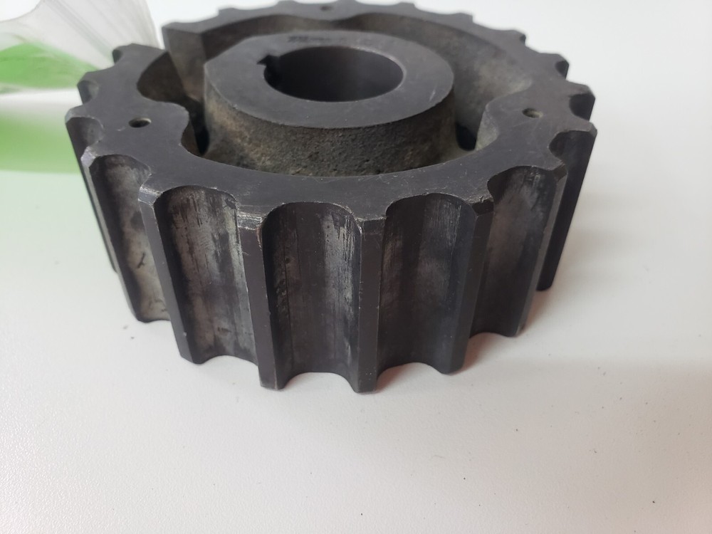 UNUSED - Martin 815A19 Sprocket