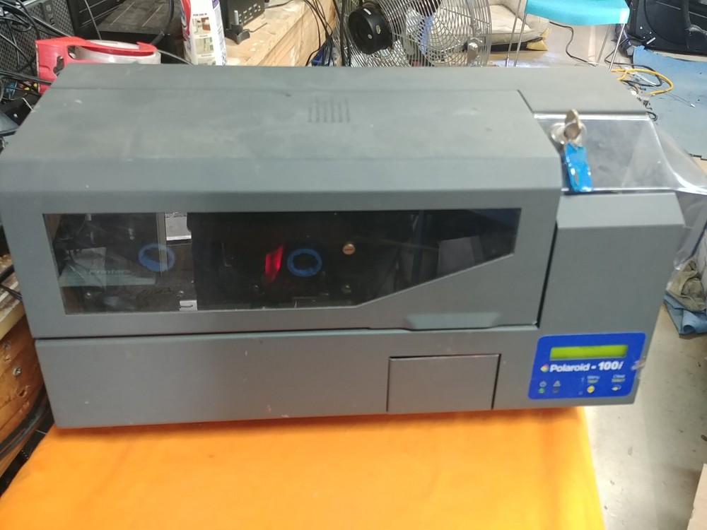 Poloroid - 100i model P100I Double-sided ID Card Printer