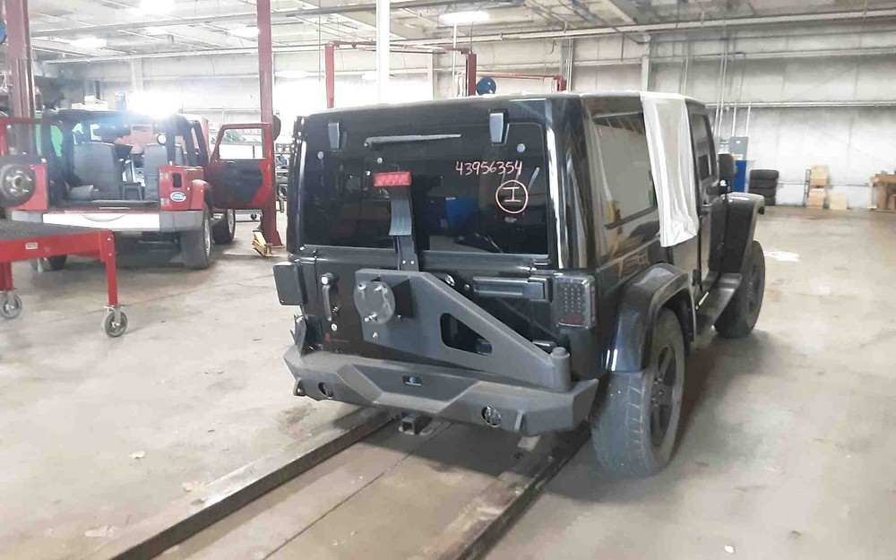 Used Windshield Frame fits: 2015 Jeep Wrangler Grade A