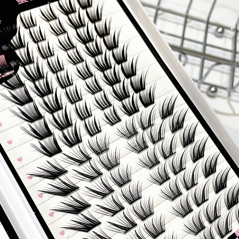 Thin Strip Fox Style Mixed False Eyelash Book – 4-in-1, 32 Rows, Glue Type