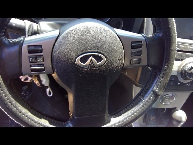 FX35 2006 Fuse Box Cabin 6739