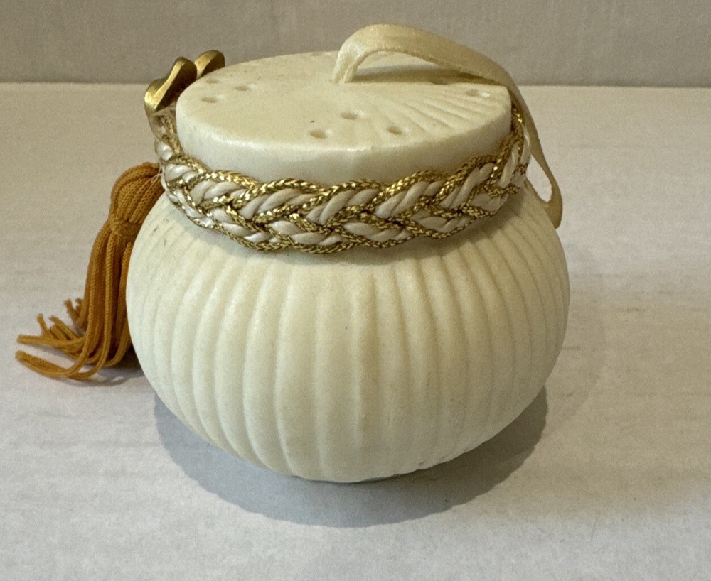 Fancy Vtg Ivory Ceramic Bulb & Tassel Atomizer Perfume Bottle 2.5”