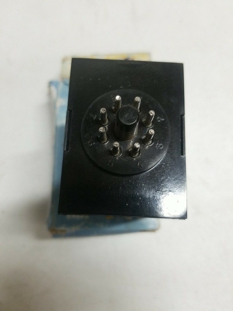 SSAC TRB120A1X10 SOLID STATE TIME DELAY RELAY (NOS)