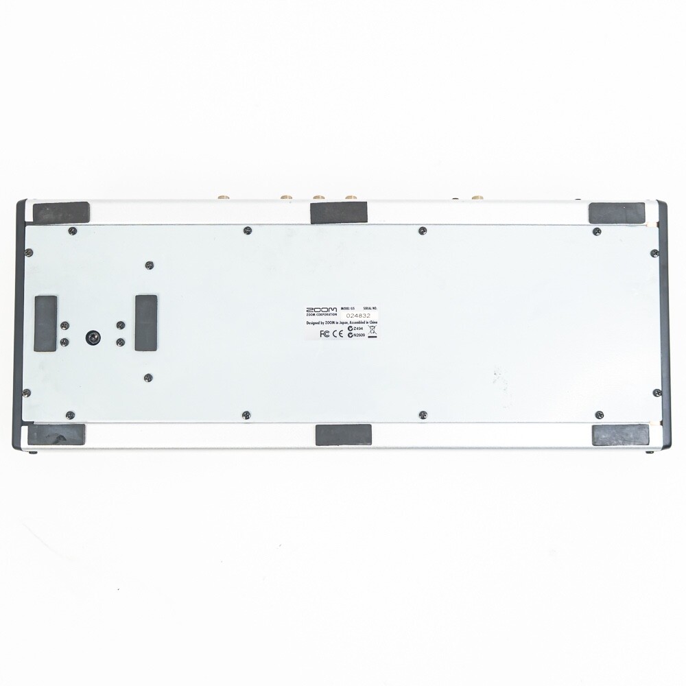 Zoom G5 Guitar Multi-Effects Processor w/ Amp Modeling and USB Interface