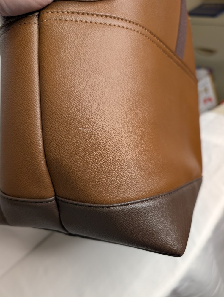 Tailfour Leather Dog Carrier, External Storage Pockets