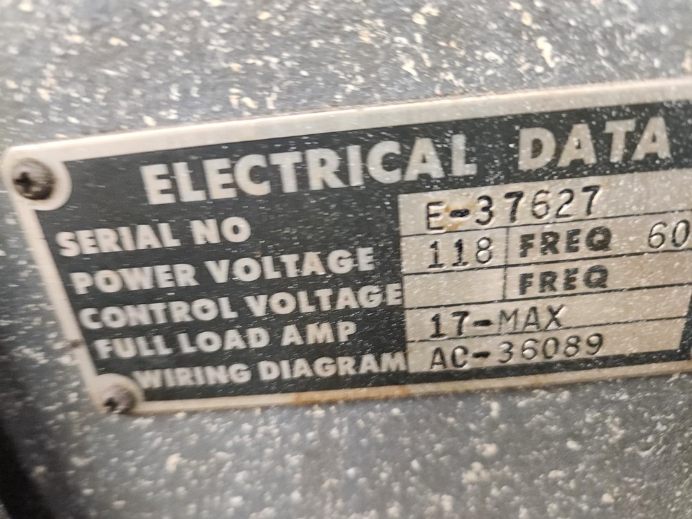 JONES AND LAMSON OPTICAL COMPARATOR MODEL PC-14A