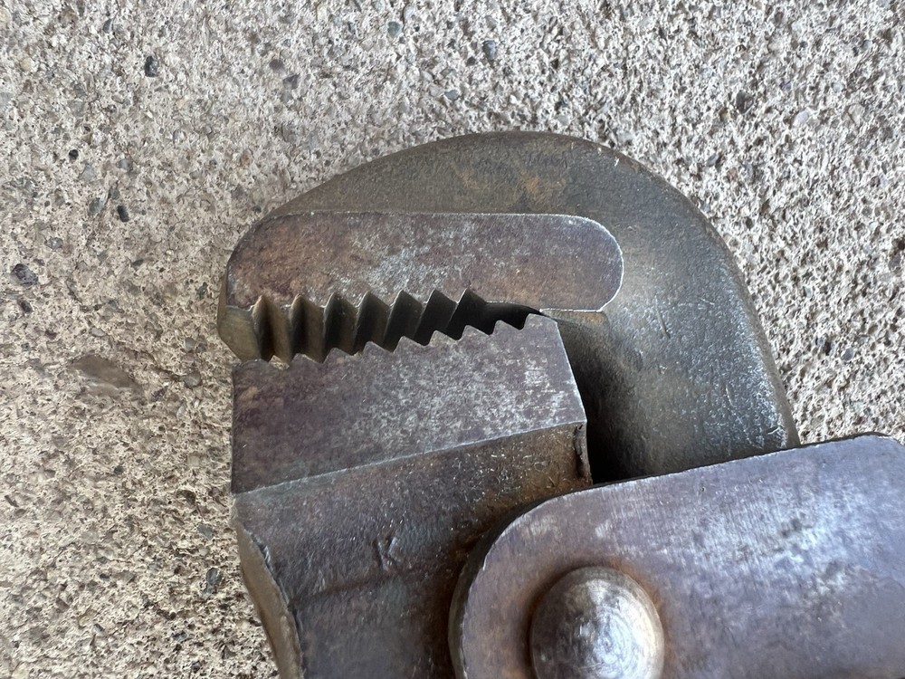 814 PROTO 14” Pipe Wrench - WORKING
