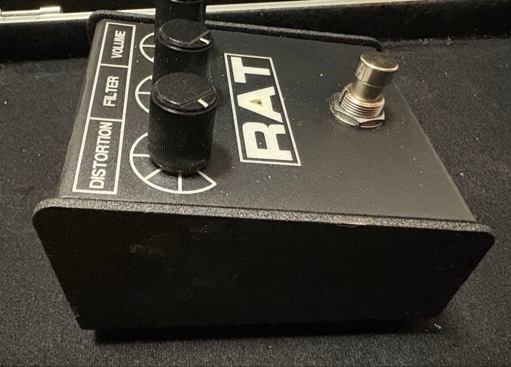 RAT2 Effects Pedal