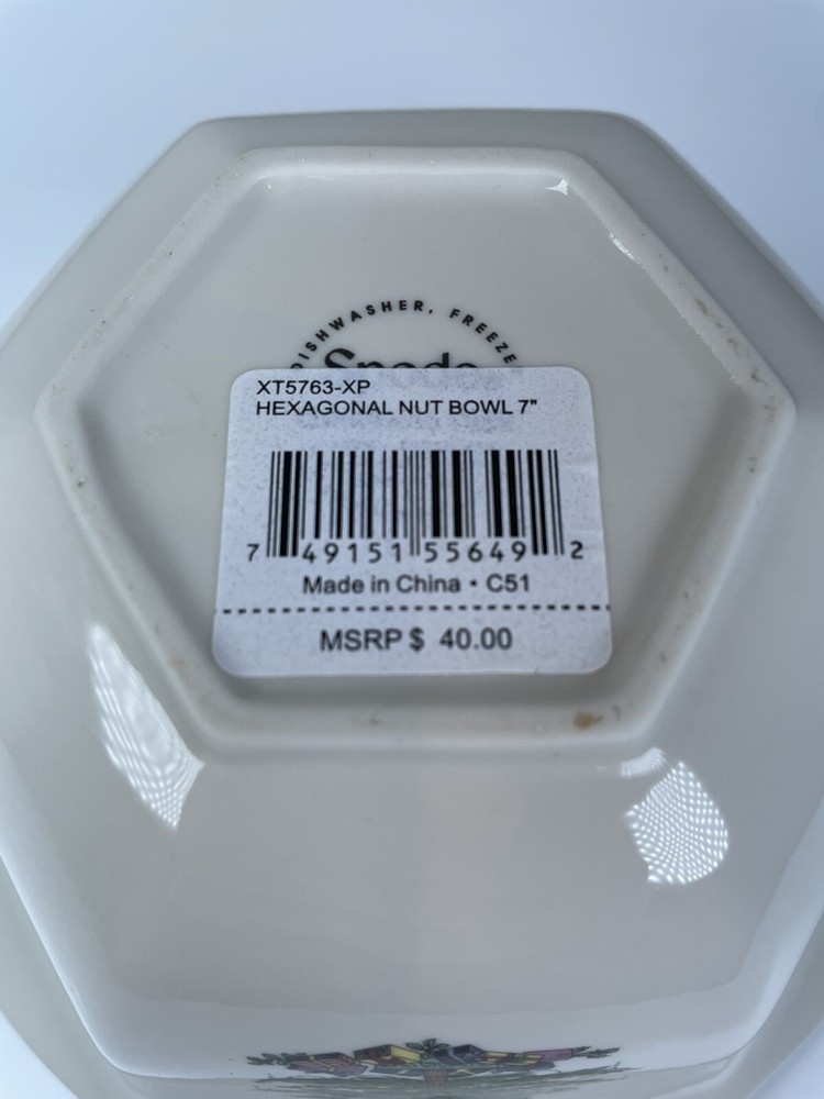 Spode Beautiful Hexagon 7" Nut Bowl~CHRISTMAS XT5763-XP