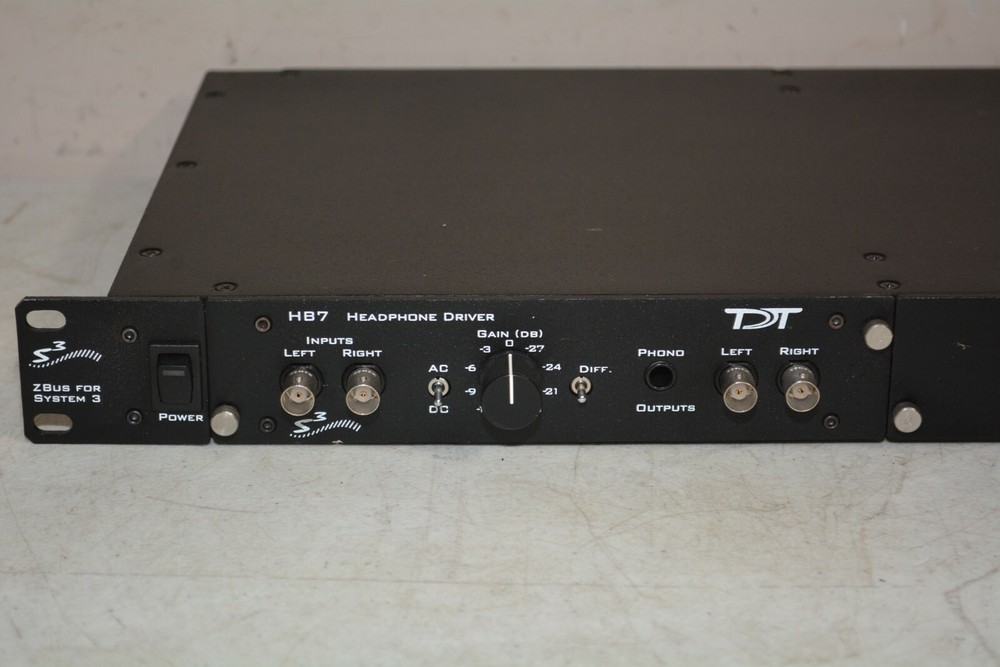 ^ Tucker-Davis HB7 Headphone Driver #D157