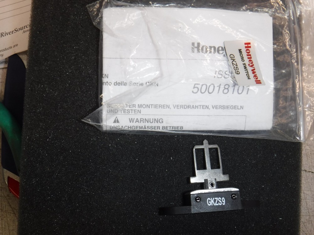 Honeywell GKZS9 Switch