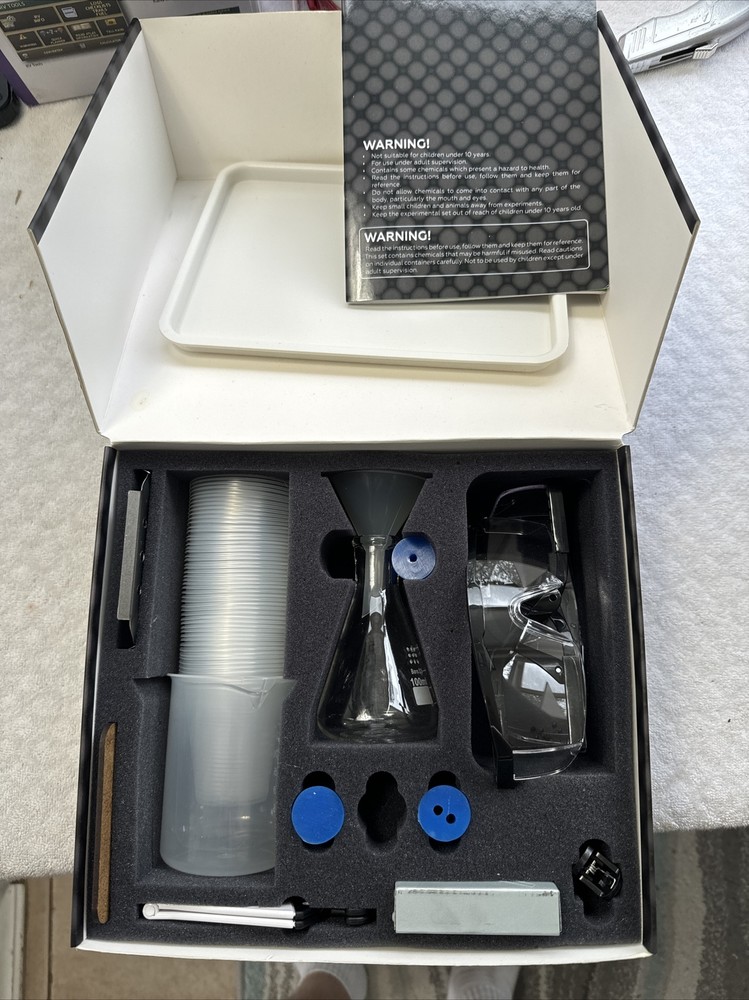 MEL LAB Kit Starter Home Set - used & incomplete kit - R082