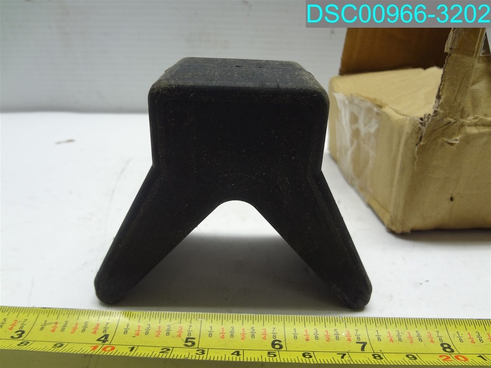 QTY=2: SeaSense Bow Stop (2- Inch X 2- Inch), Black