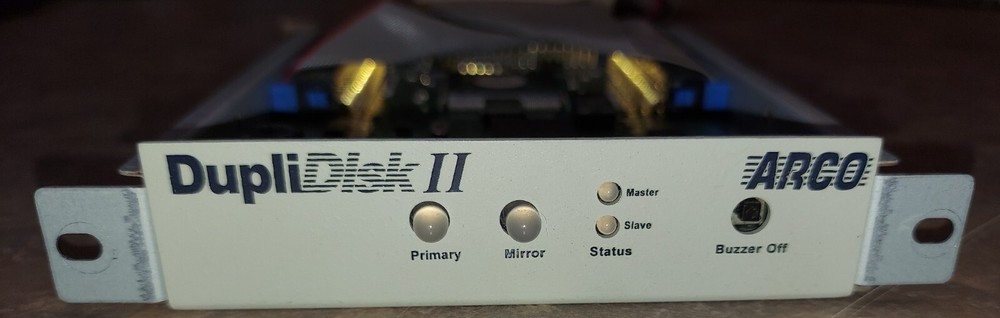 ARCO DupliDisk II Rev B - IDE RAID Controller - 5.25" Bay