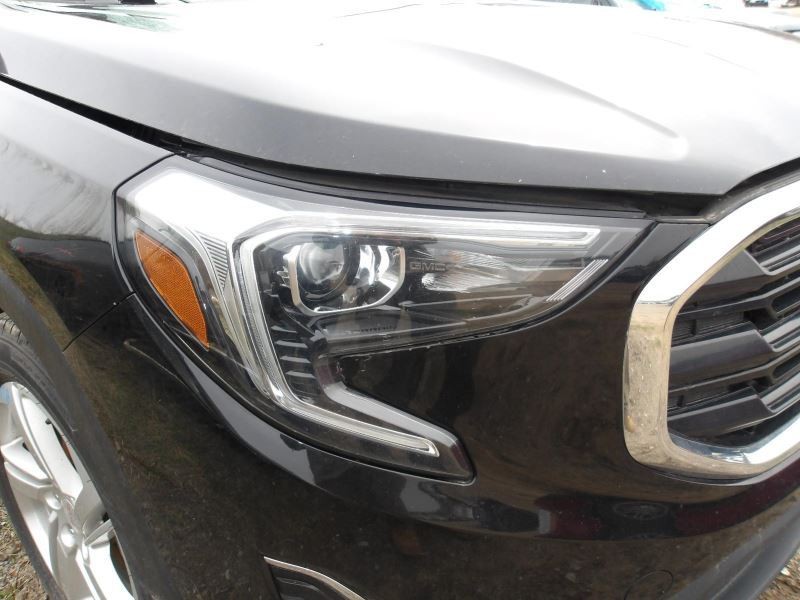 TERRAIN 2019 Air Shutter 1934664