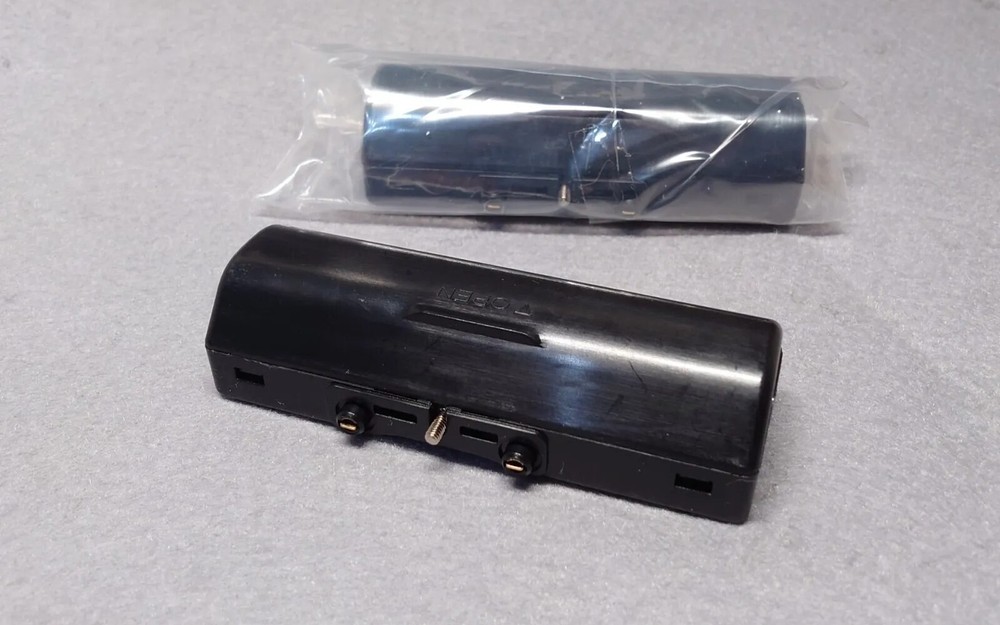 SONY WALKMAN External AA Battery Pack Case FOR MiniDisc Cassette PLAYER SEE FITS