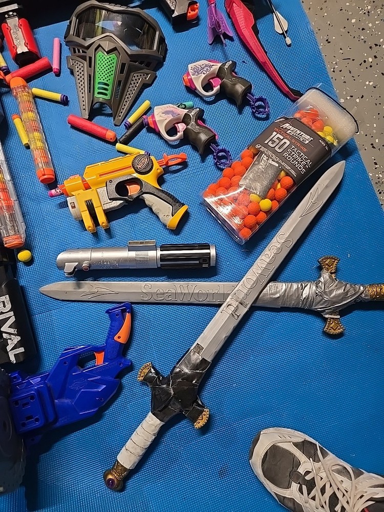 30+ Nerf Rival Gun Lot & Other Comparable Weapons, Ammo, Clips & Accessories