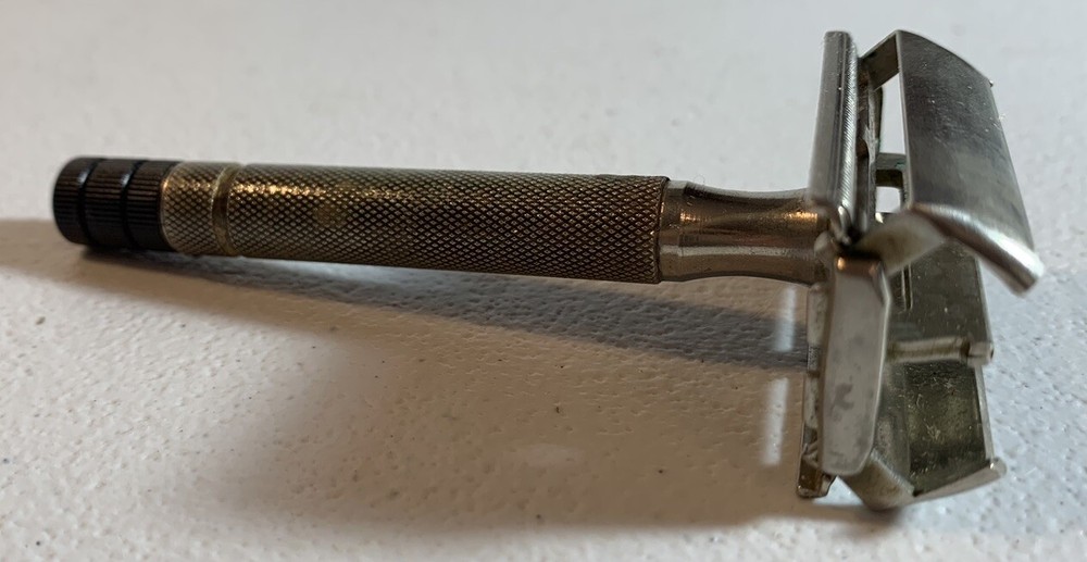 Vintage Gillette Razor Super Speed Black Tip X-2 1952