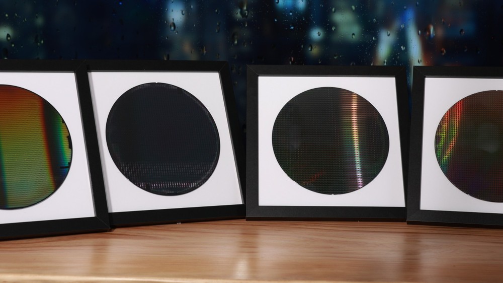 Framed Silicon Wafer Display for Vintage CPU Microchips Tech Wall Art