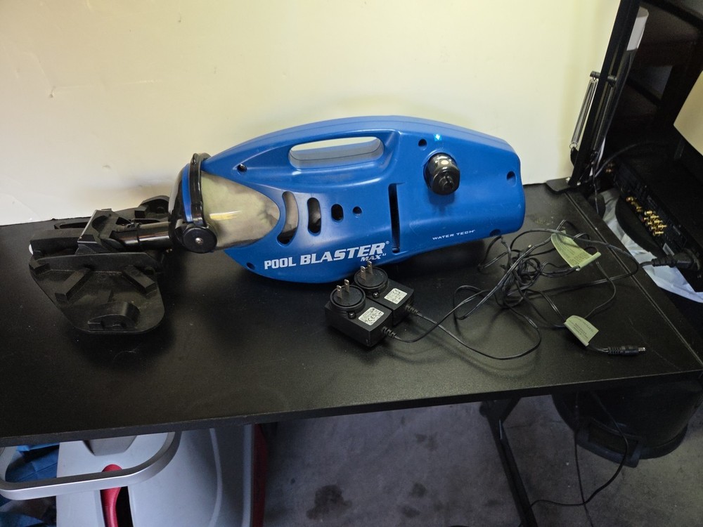 Pool Blaster Max Li And Extra Head