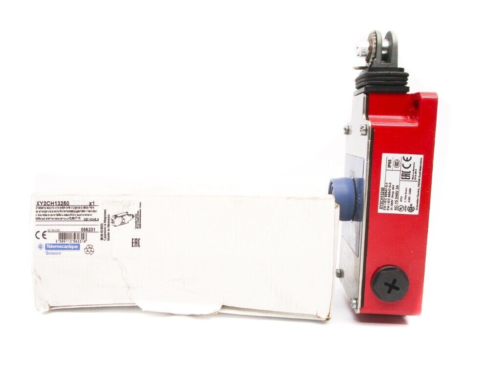 TELEMECANIQUE XY2CH13250 240VAC 3A