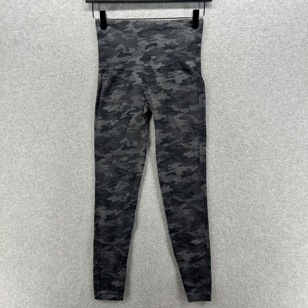 Spanx Leggings Womens Size Medium Gray Camouflage Pull On Compression