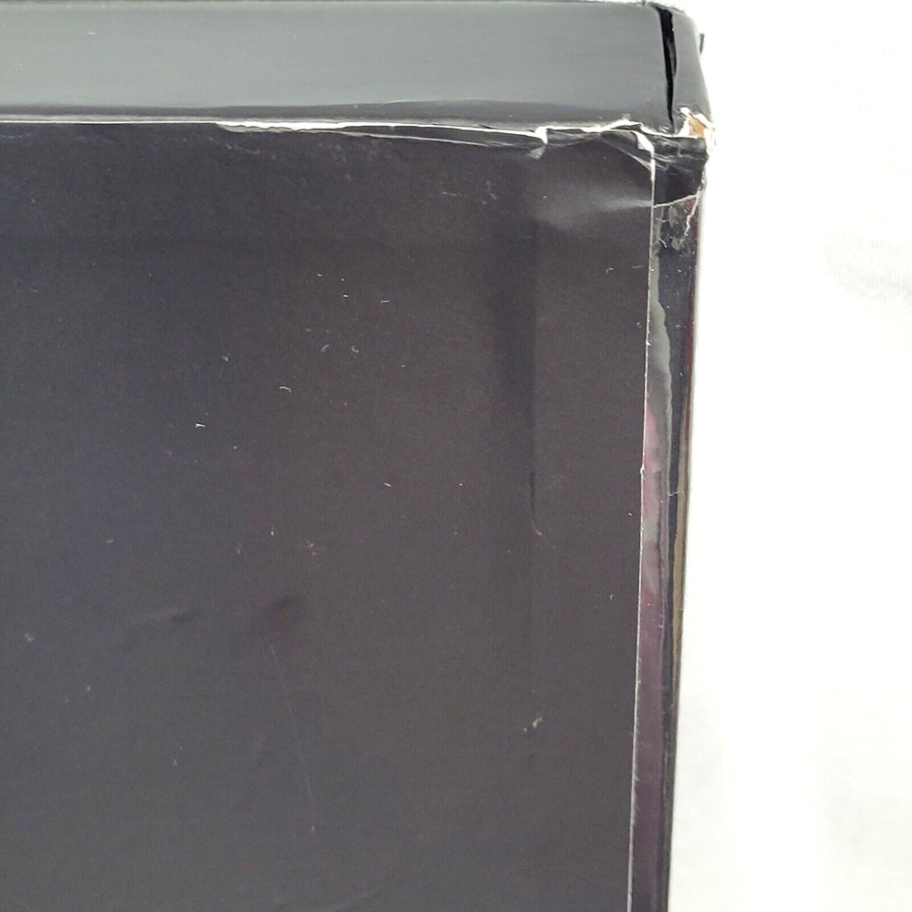BCW Black Comic Book Stor-Folio, Current & Silver, Holds up to 15 Comic Books