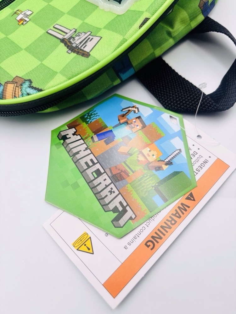MINECRAFT ( 16"X12"x5" ) Backpack Black & Green Adjustable Straps E2-090