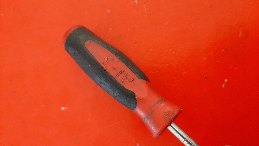 Snap-on Tools SGDP301B No. 1 Phillips Instinct Red Soft Handle Screwdriver READ