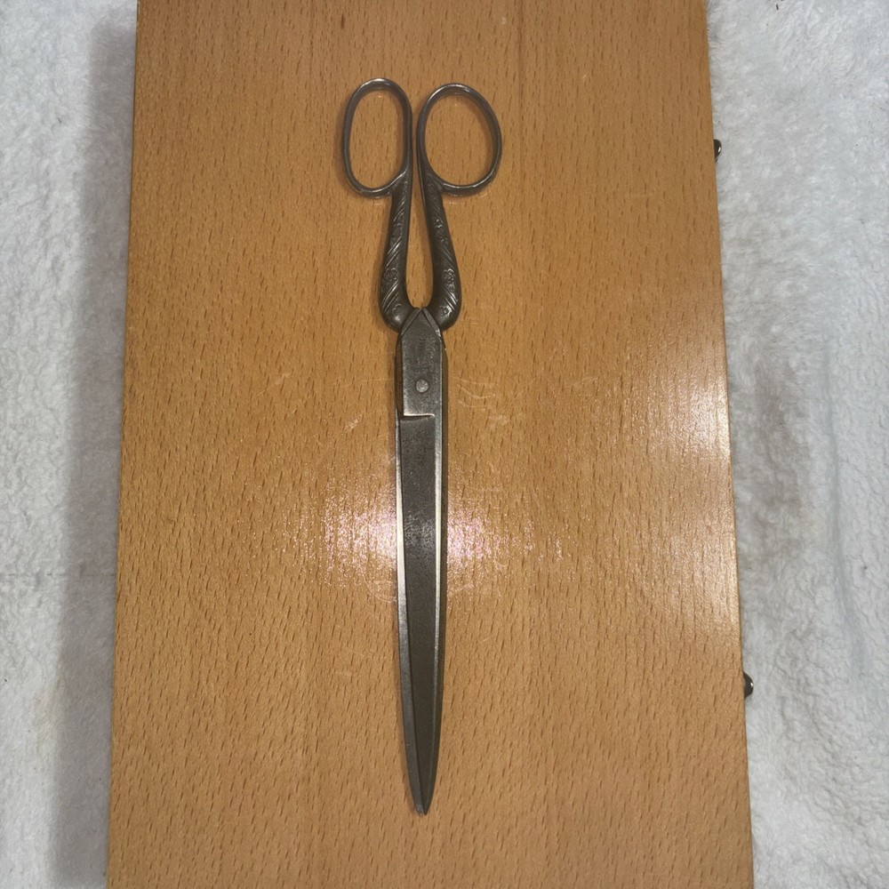 Vintage R Geldmacher Scissors.