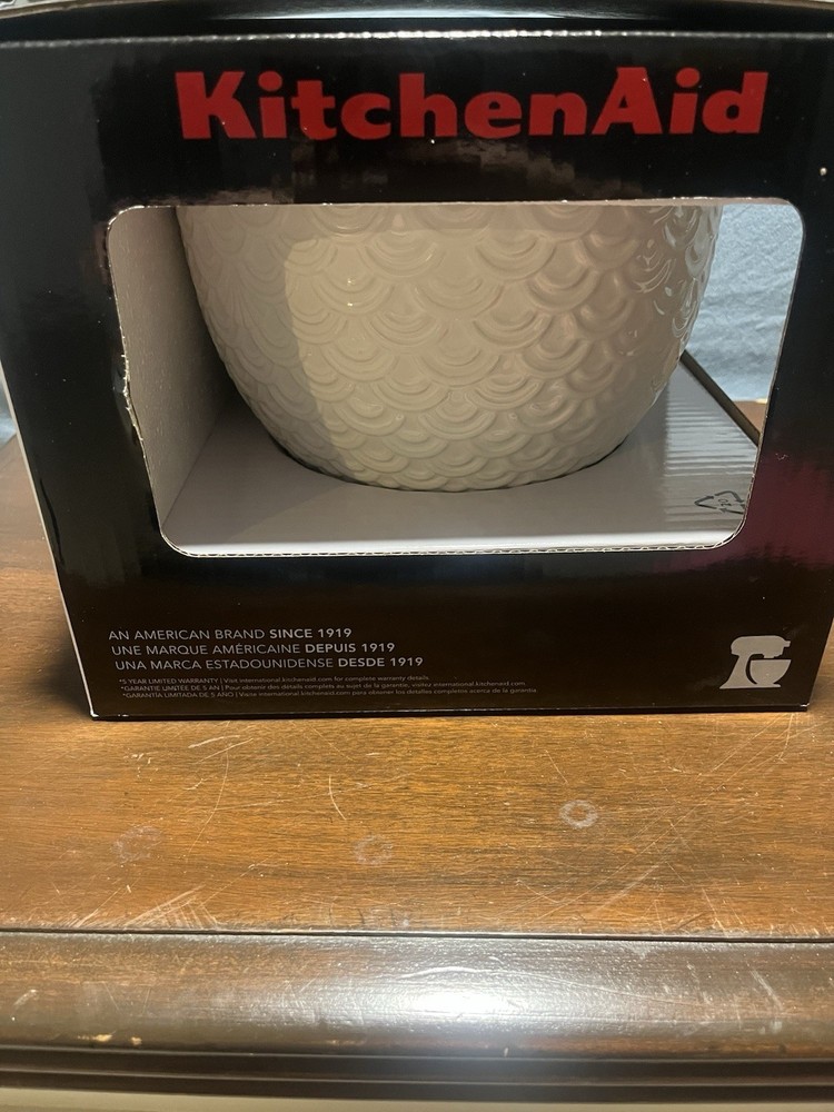 KitchenAid 5-Quart Mermaid Lace Ceramic Bowl, White, KSM2CB5TWM
