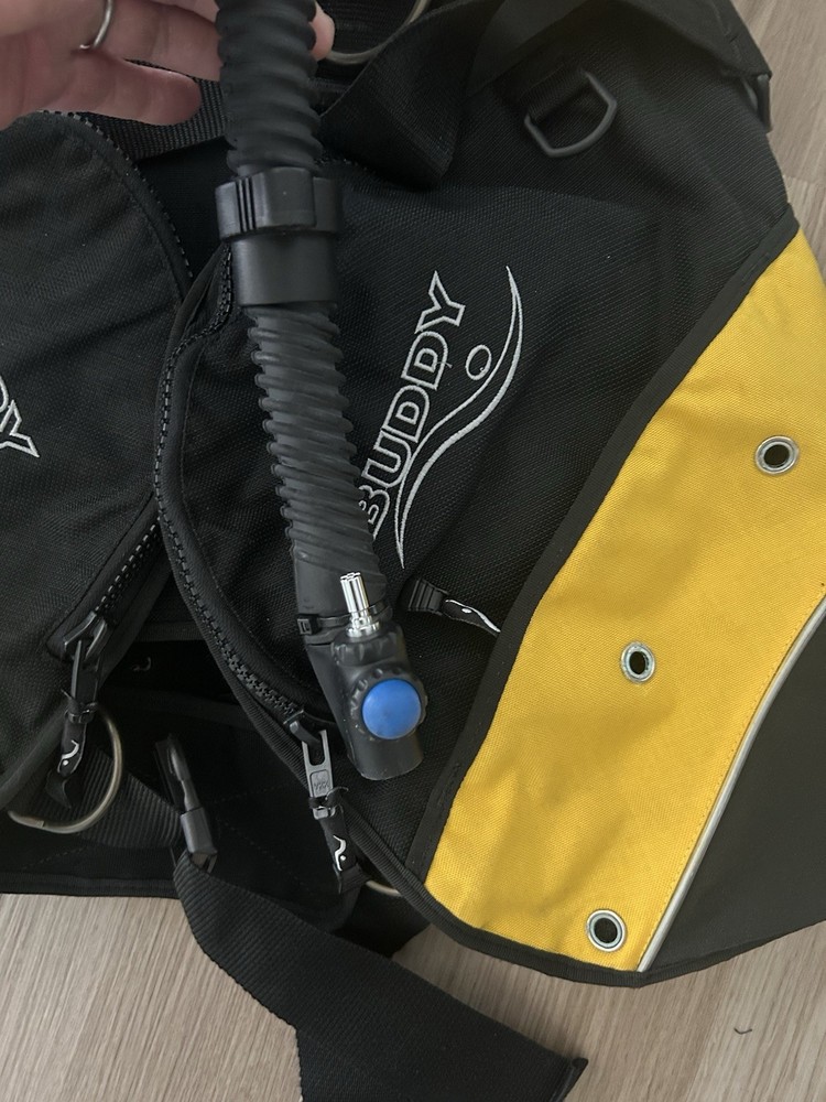 Buddy Buoyancy Control Device For Traveling