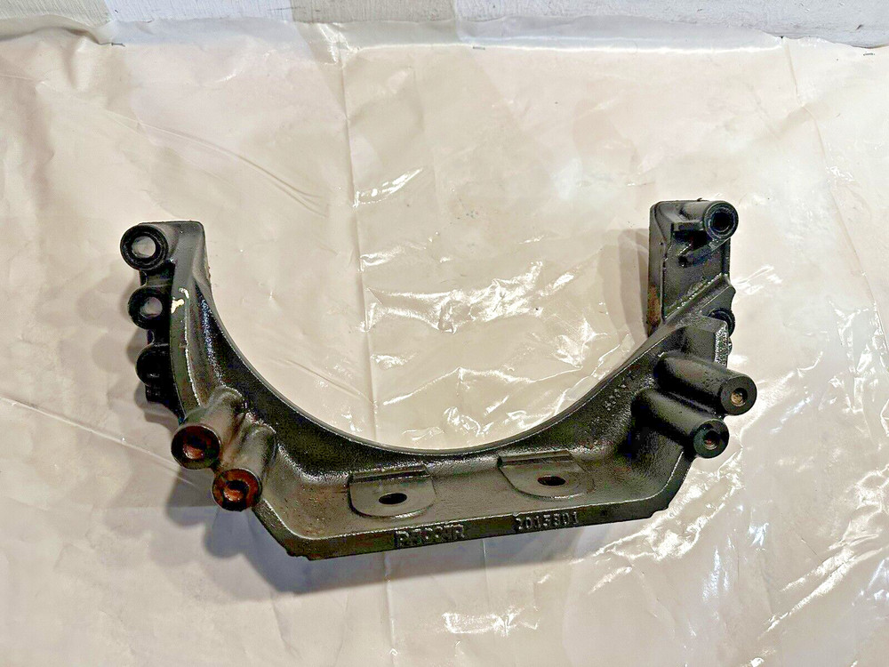 2015 Paccar MX13 Diesel Engine Mount 2015801 OEM