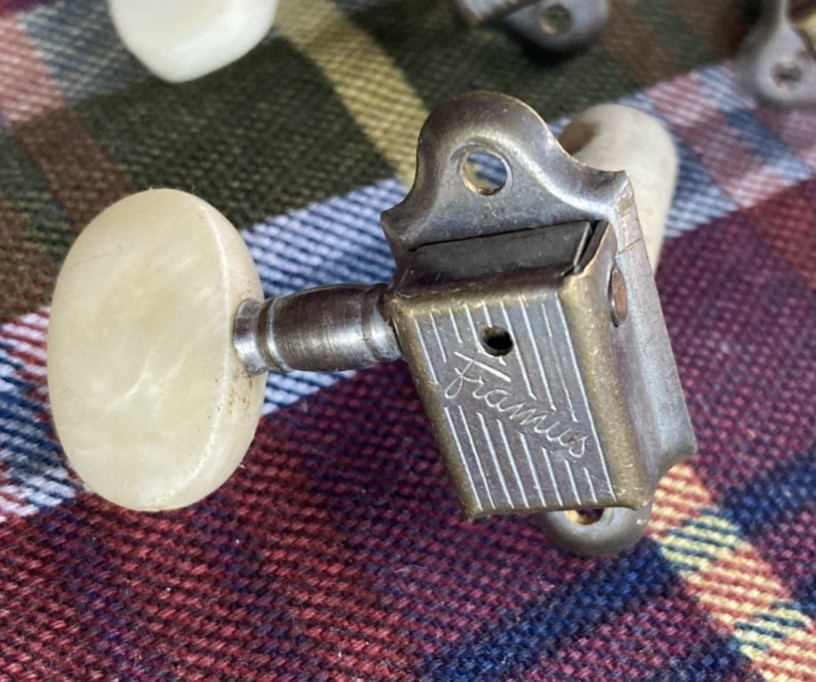 Single Vintage Framus Nylon / Classical Guitar Tuner, Treble Side, Plastic Post