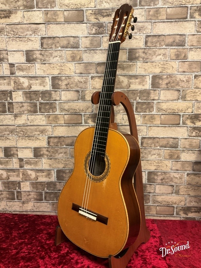 Yoshimasa Kuroda Torres Model 2004 classical guitar