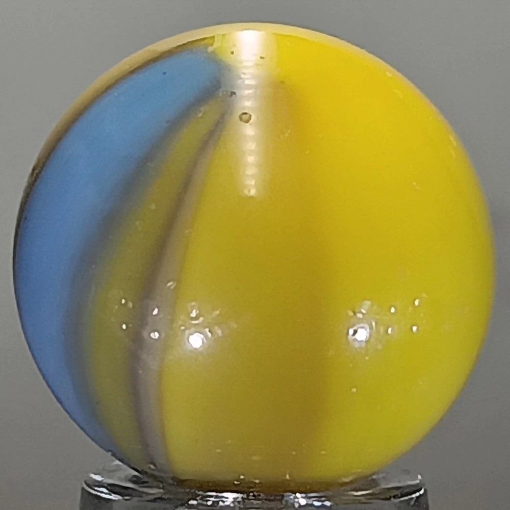 Vintage Master Brushed Patch Marble .69 Inches Near-Mint Condition