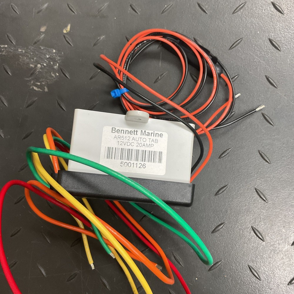 ✨ Bennett Marine AR512 Auto Tab Retractor 12V - RM46-1 OPEN BOX NEVER INSTALLED