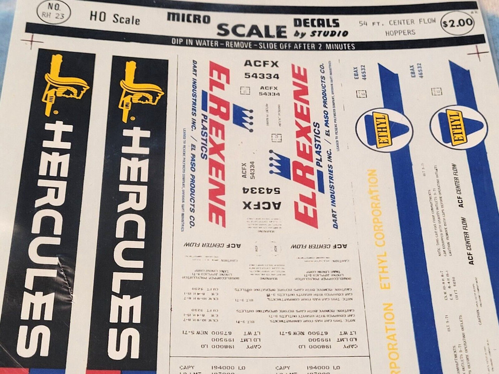 MICROSCALE DECALS RH-23 54' CENTER FLOW HOPPERS - HO Scale
