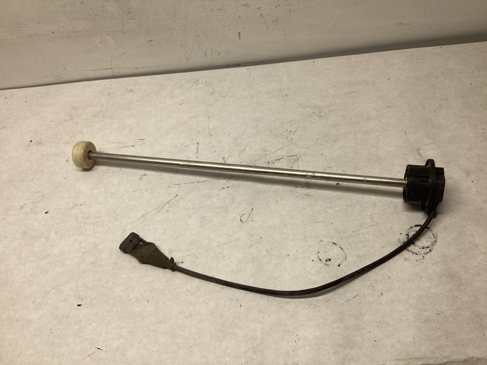 Peterbilt 579 DEF Sensor - Used | P/N 350249