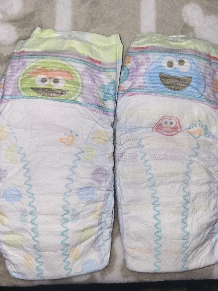 PAMPERS Cruisers Size 7