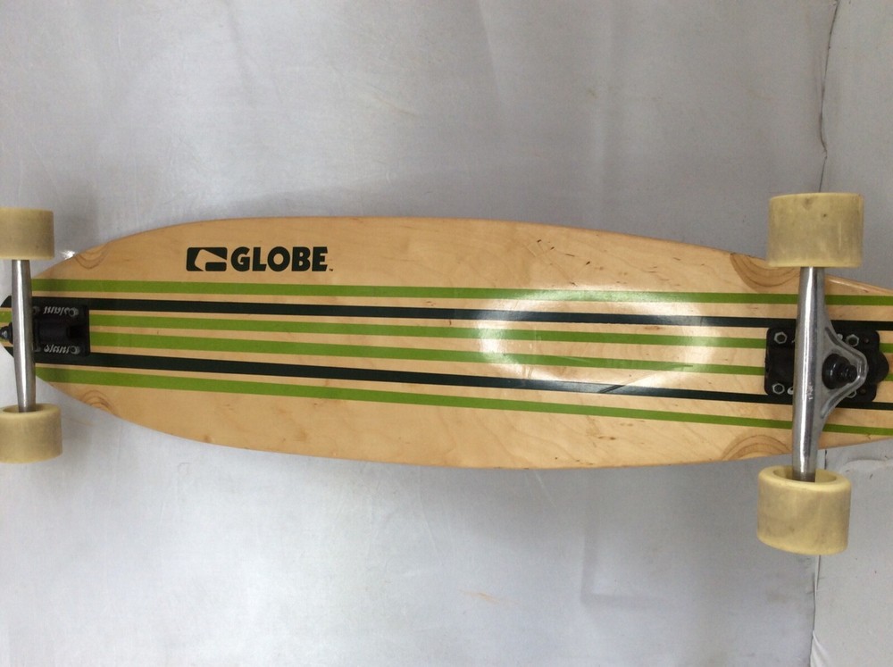 Globe longboard Slant trucks, Globe wheels, Globe grip tape, complete.