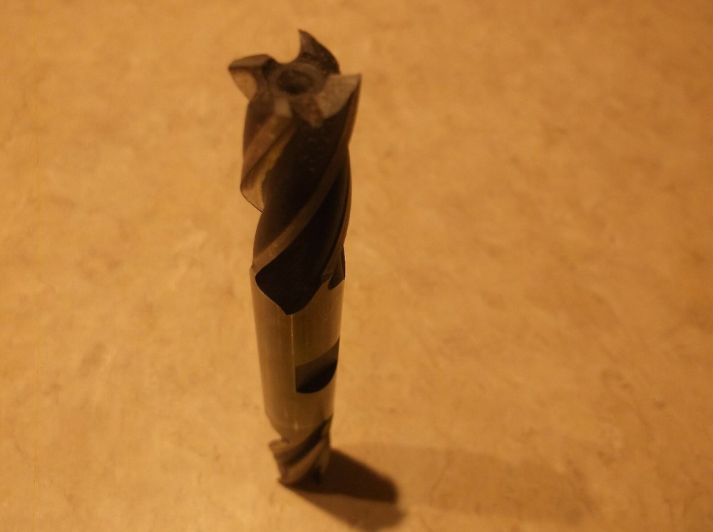 F & D TOOL CO. 1/2" DIA ENDMILL 4F DE HSS