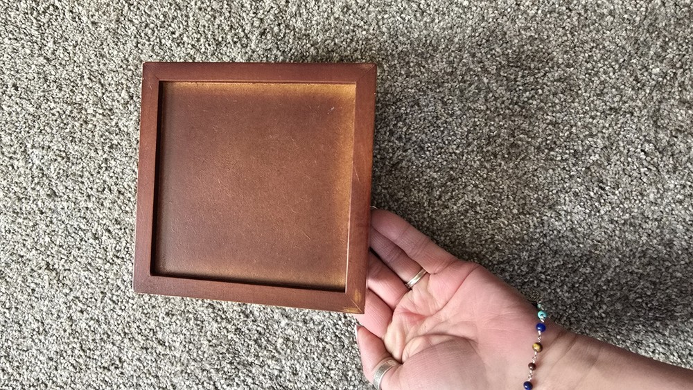 REAL WOOD KEEPSAKE BOX"DAWN"CERAMIC TILE TOP FELT INNER 5"X5"*REALLY NICE BOX*