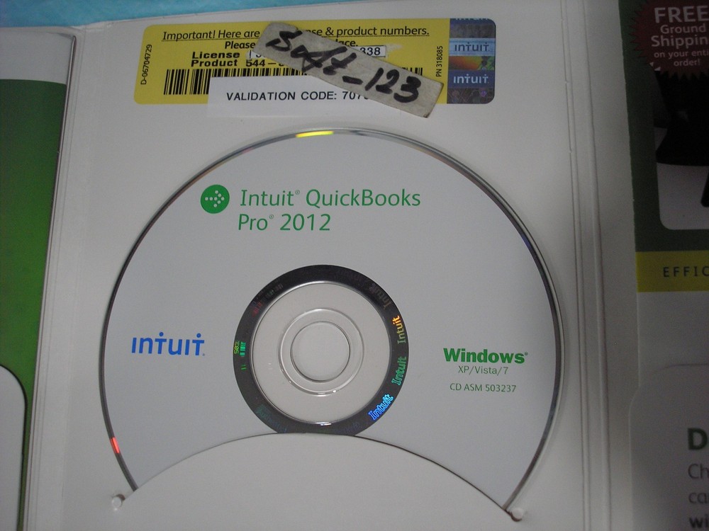 INTUIT QUICKBOOKS PRO 2012 FOR WINDOWS PC w/VALIDATION CODE =LIFETIME LICENSE=