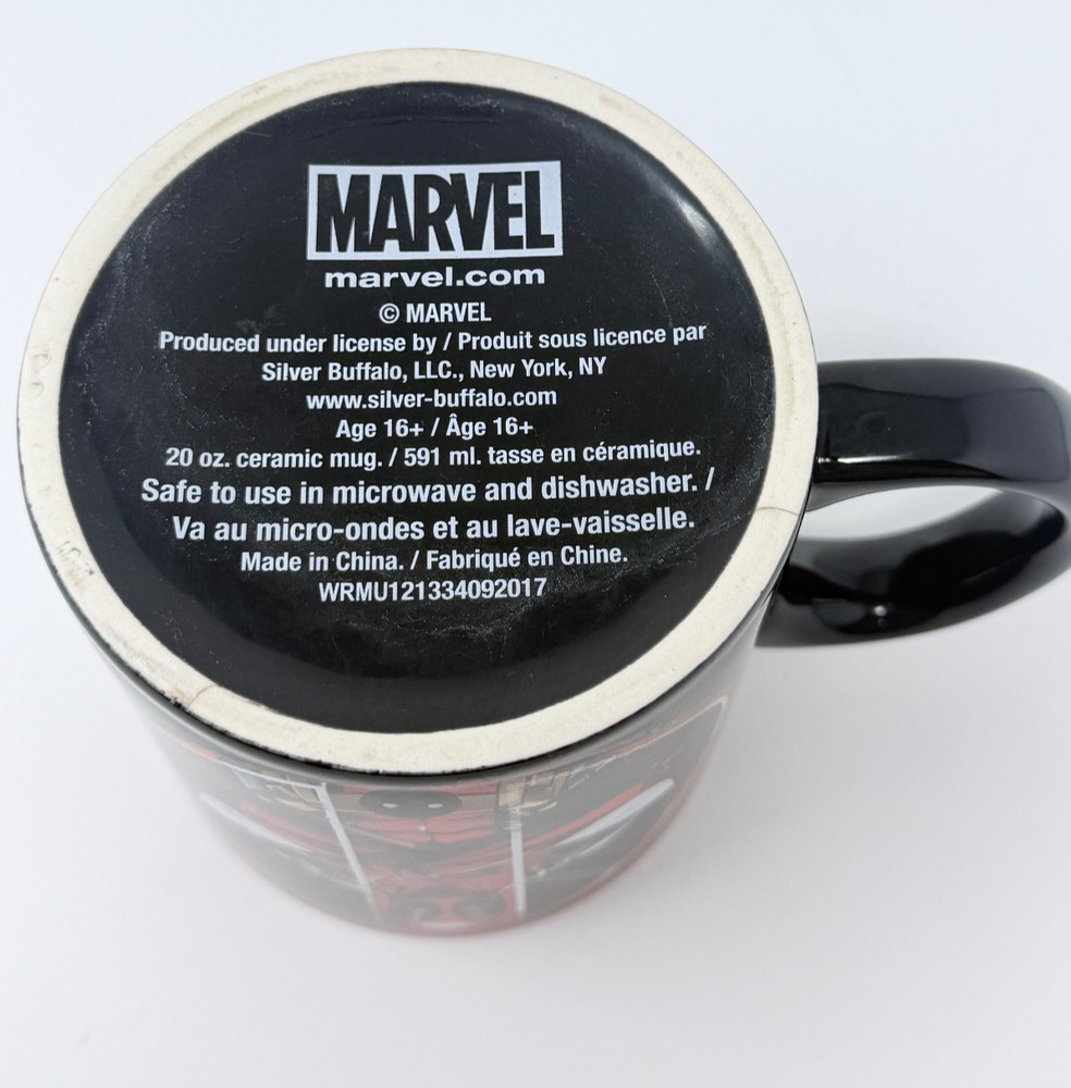 Marvel Deadpool 20 oz Mug