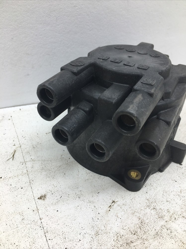 Wells Certified Performance Distributor Cap JA974 (New Old Stock)