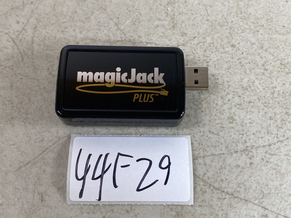 MagicJack Plus K1103 USB, Phone Jack, & Internet Outlet 44F29