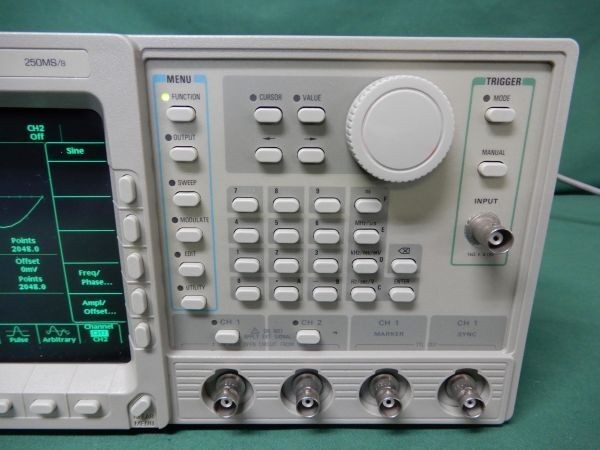 - Tested - Tektronix AFG2020 100MHz Programmable Arbitrary Waveform Generator