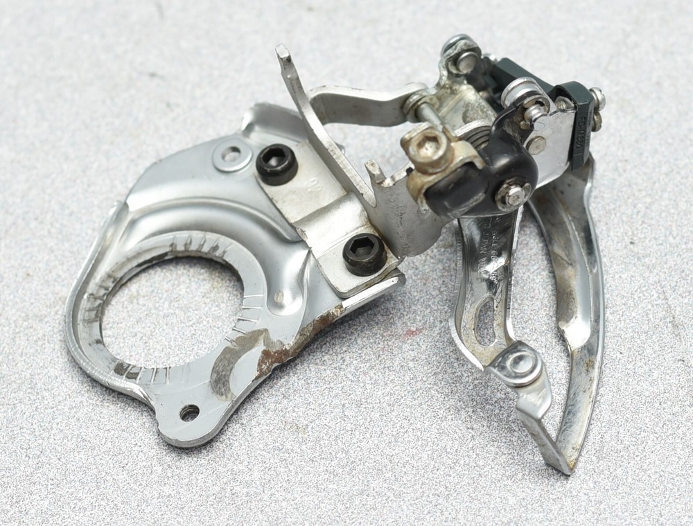 Shimano Acera FD-M330 Front Derailleur, E-Type Bottom Bracket Mount, Top Pull
